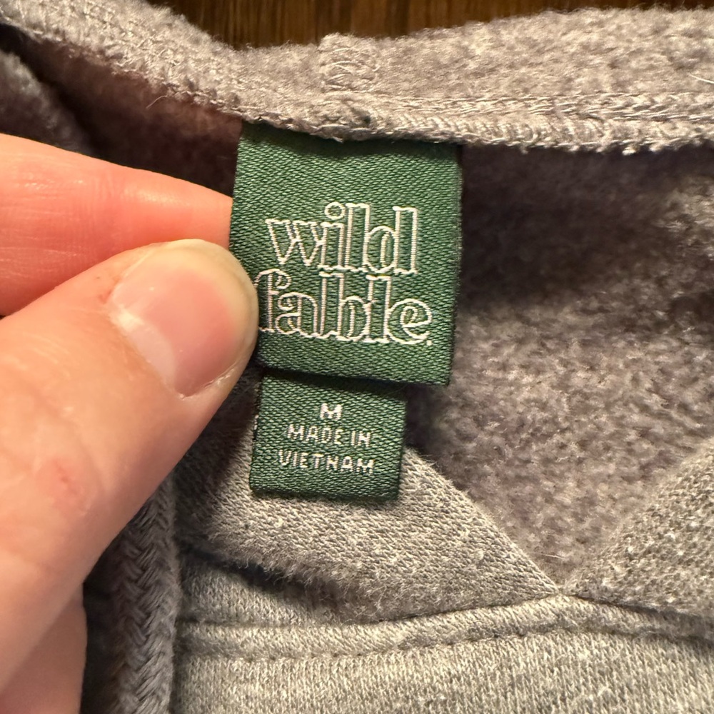 Gray Women's Cropped Hoodie - Picture 2 of 3